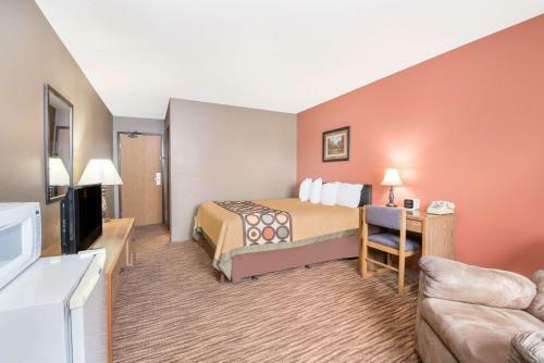 Hotel Super 8 By Wyndham Warroad