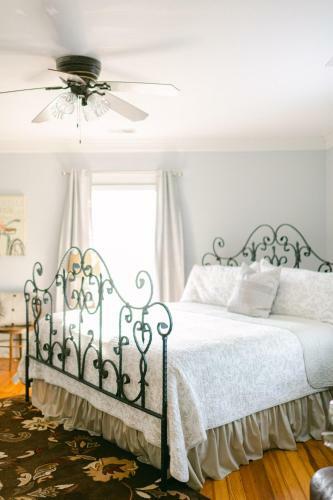 Bed & Breakfast The Groome Inn