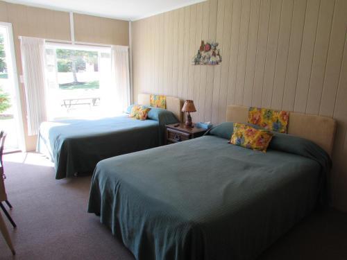 Hotel Grand Lake Resort