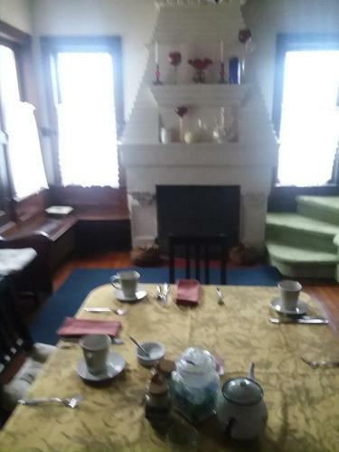 Bed & Breakfast Rose Corner Inn