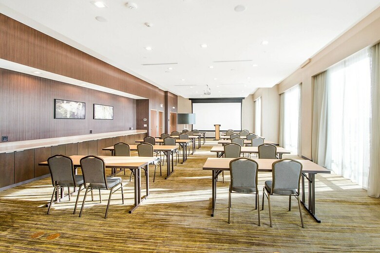 Hotel Courtyard By Marriott Longview North