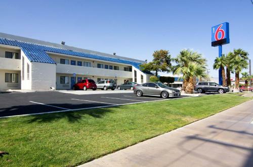 Hotel Motel 6 Palm Springs North