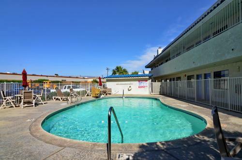 Hotel Motel 6 Palm Springs North