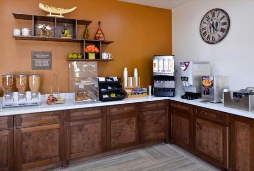 Motel Scottish Inn & Suites - Conroe