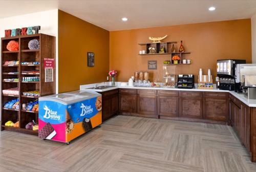 Motel Scottish Inn & Suites - Conroe