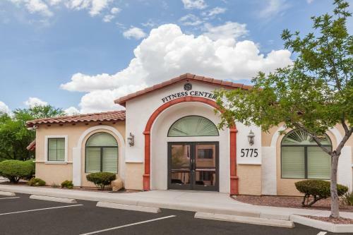 Hotel Canoa Ranch Golf Resort