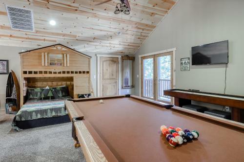 Lazy Bear Lodge