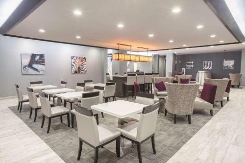 Hotel La Quinta By Wyndham Kingsville