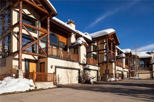 Cross Timbers At Steamboat - X2702