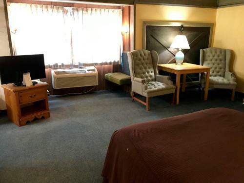 Hotel Don Q Inn