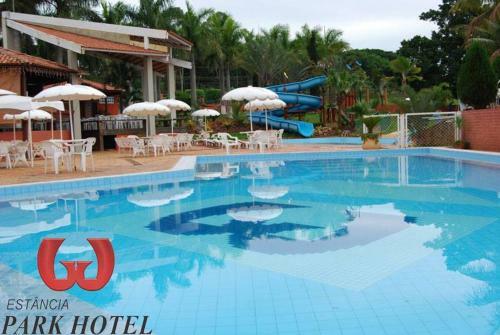 Estancia Park Hotel