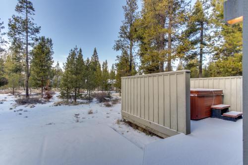 16 Lassen Lane