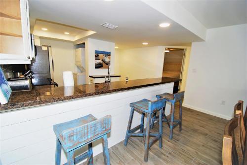 Apartamento Beachview Condo Unit #304 Condo
