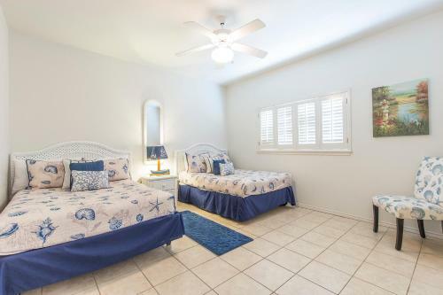 Apartamento 207 W. Campeche (Alegria On The Bay)