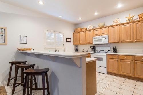Apartamento 207 W. Campeche (Alegria On The Bay)