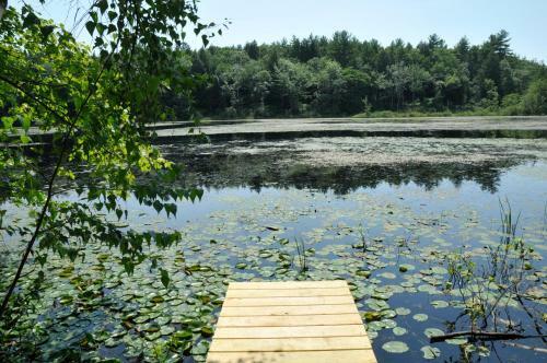 Tuxbury Pond Camping Resort Cottage
