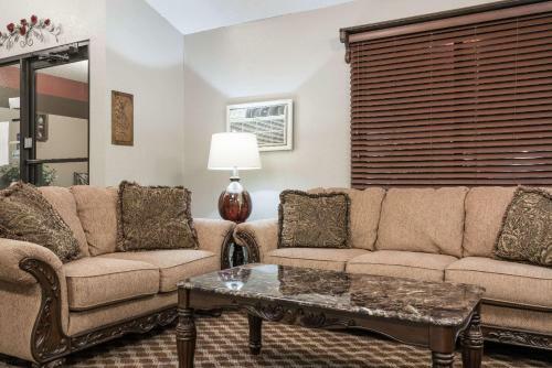 Hotel Knights Inn Litchfield
