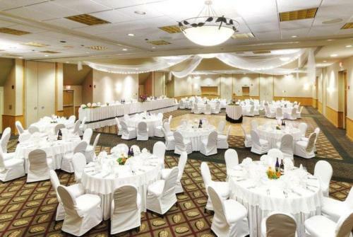 Hotel Deer Creek State Park Lodge And Conference Center