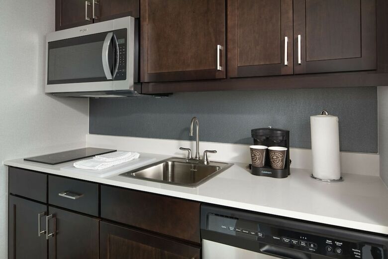 Hotel Homewood Suites By Hilton Teaneck Glenpointe