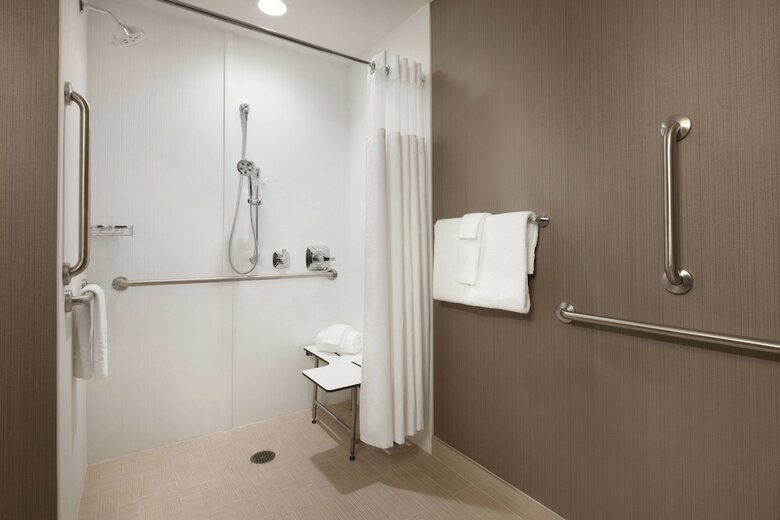 Hotel Courtyard By Marriott Boston Dedham/westwood