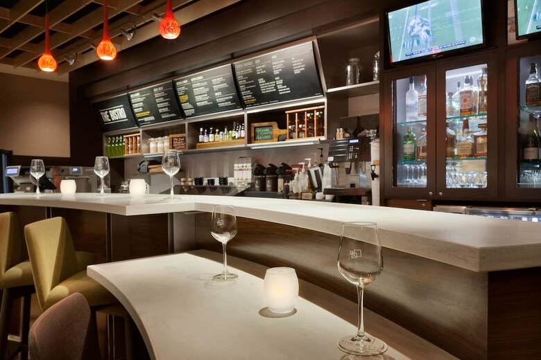 Hotel Courtyard By Marriott Boston Dedham/westwood