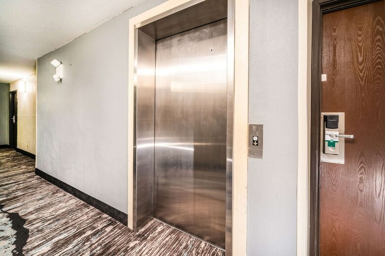 Hotel Quality Inn & Suites
