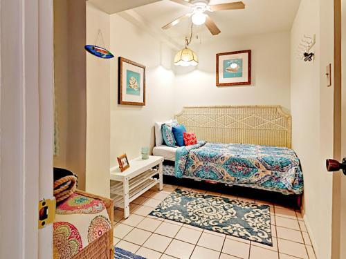 Apartamento 4400 Gulf Blvd Condo Unit 105