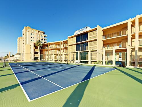 Apartamento 4400 Gulf Blvd Condo Unit 105