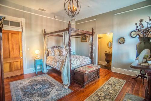 Bed & Breakfast Mcmillan Inn