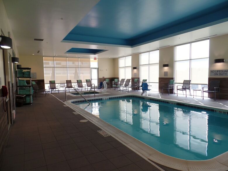 Hotel Fairfield Inn & Suites By Marriott Butte