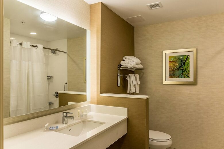 Hotel Fairfield Inn & Suites By Marriott Butte