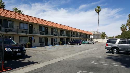 Motel Diamond Inn