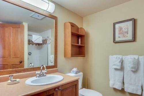 Powderhorn Lodge 223: Pennyroyal Suite