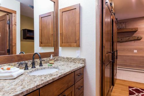 Snowcreek Delight With Sun Valley Amenities