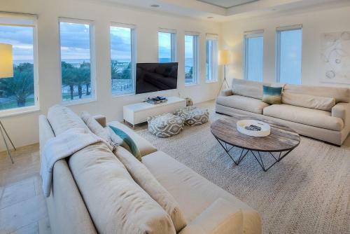 Exhale - 45 Central Square B-2 By Dune Vacation Rentals