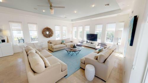 Exhale - 45 Central Square B-2 By Dune Vacation Rentals