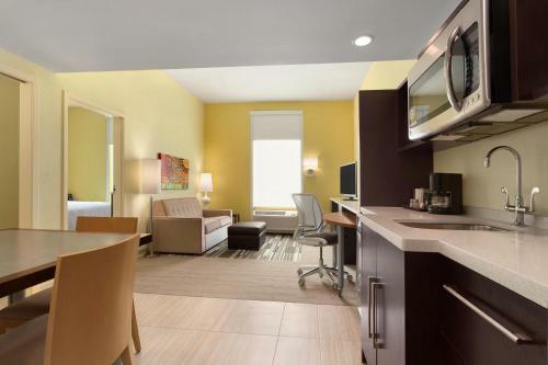 Hotel Home2 Suites By Hilton Houston Webster