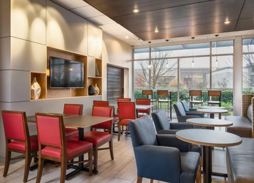 Hotel Holiday Inn Express & Suites - Keizer