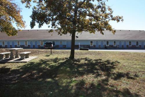 Motel Boomtown Inn