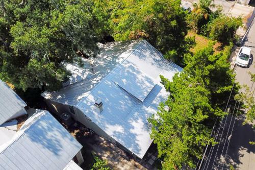 Charming Myrtle Bungalow