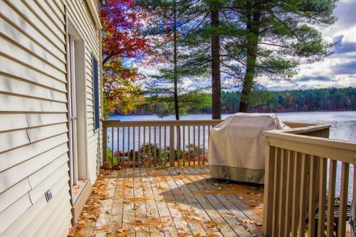 The Retreat At Upper Range Pond