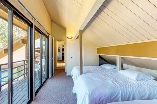 Waterfront Apres' Ski Cabin