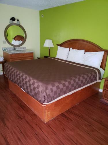 Motel La Hacienda Inn