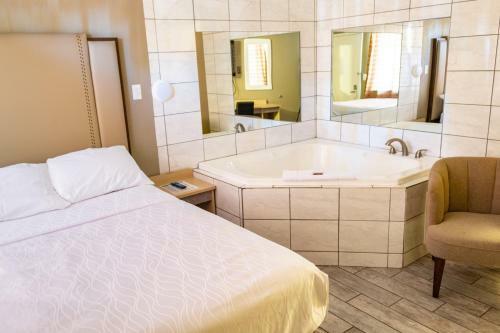Hotel Budgetel Inn & Suites