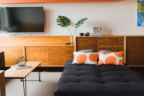 Modern Style Urban Getaway