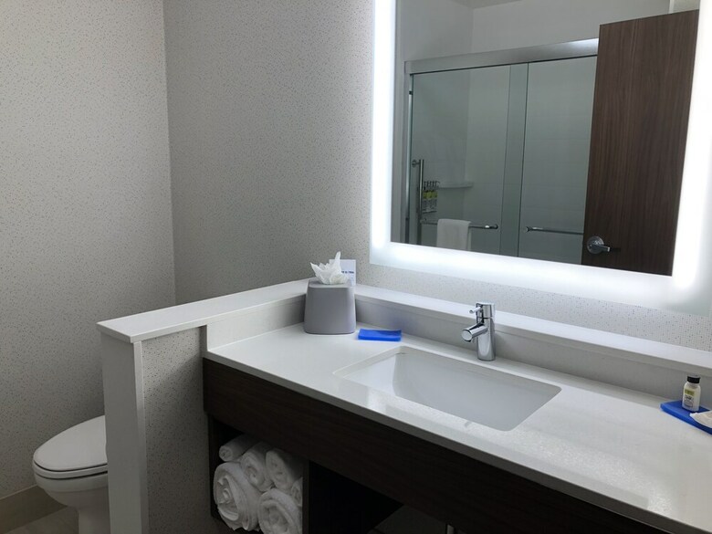 Hotel Holiday Inn Express & Suites Racine