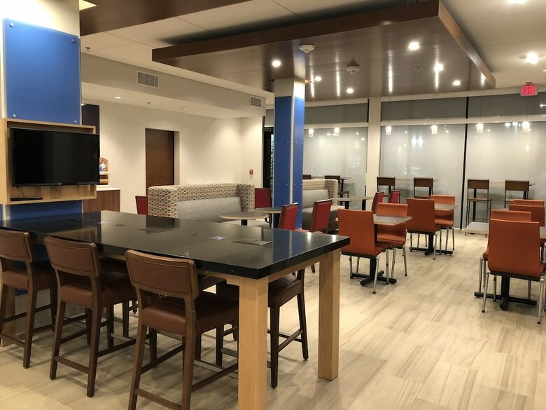 Hotel Holiday Inn Express & Suites Racine