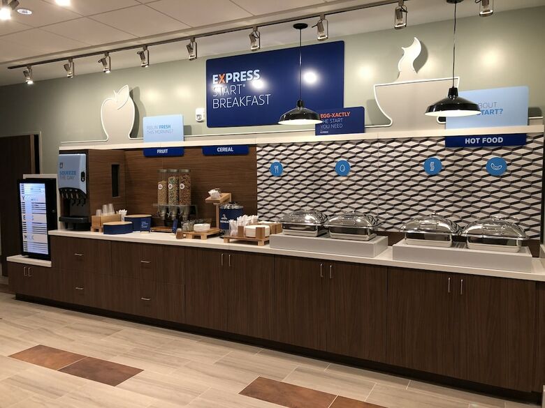 Hotel Holiday Inn Express & Suites Racine