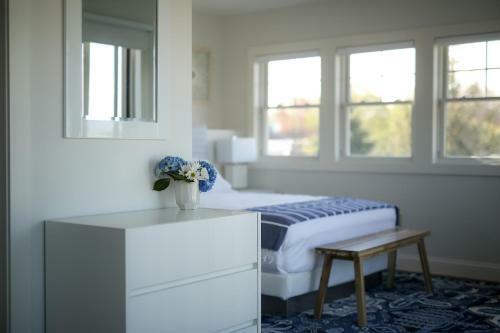 Hotel The Sea Breeze Inn