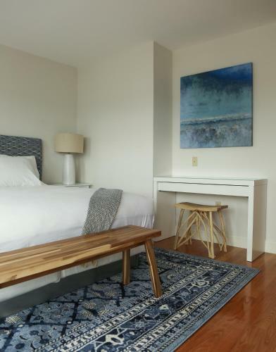 Hotel The Sea Breeze Inn